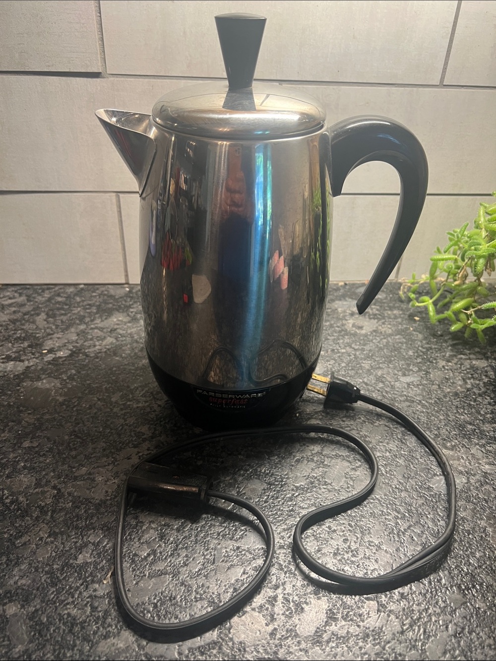 8 cup Farberware Superfast Stainless Steel Electric coffee pot with Black Handle